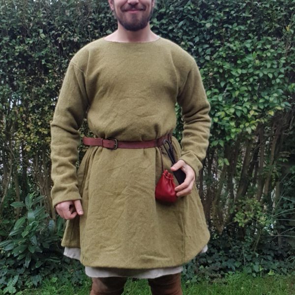 Tuniek (wol en linnen)